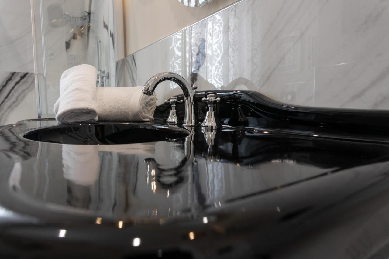 Domus Clelia Paestum Antica Luxury Rooms Bagian luar foto