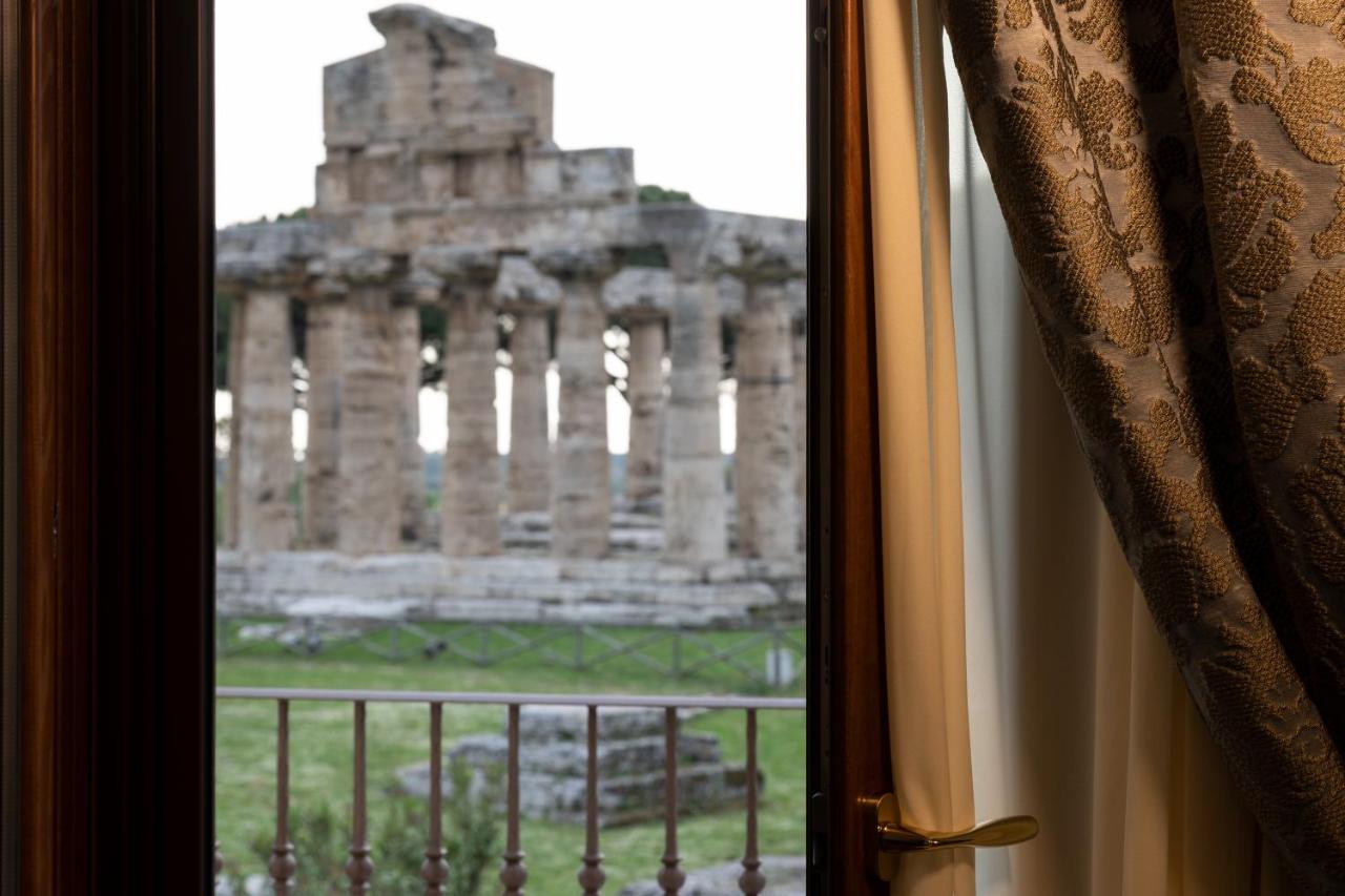 Domus Clelia Paestum Antica Luxury Rooms Bagian luar foto